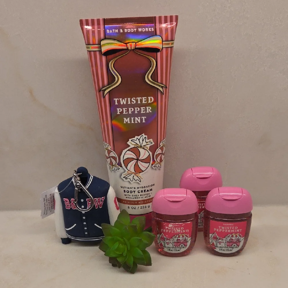 Bath & Body Works Twisted Peppermint Collection